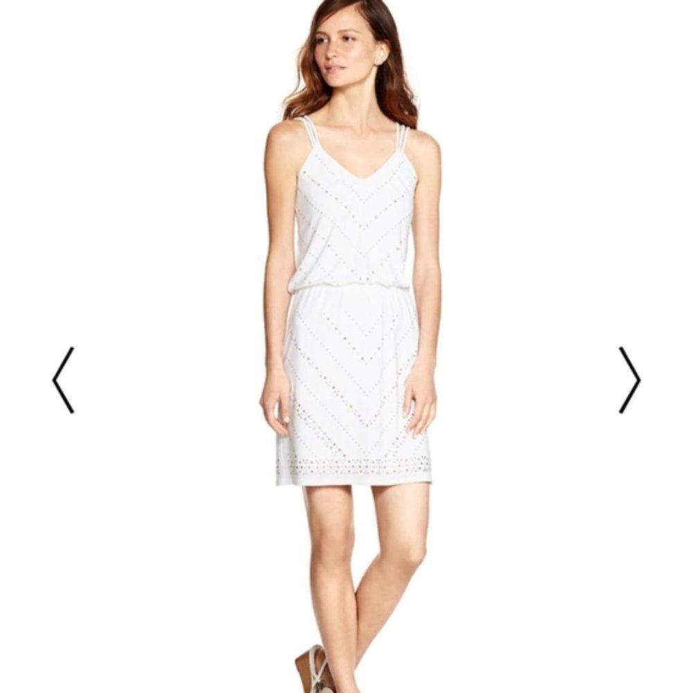 LIKE NEW White House Black Market Sleeveless Studded White Dress